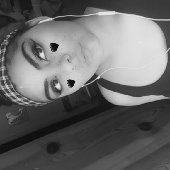 lunaxxdamoon